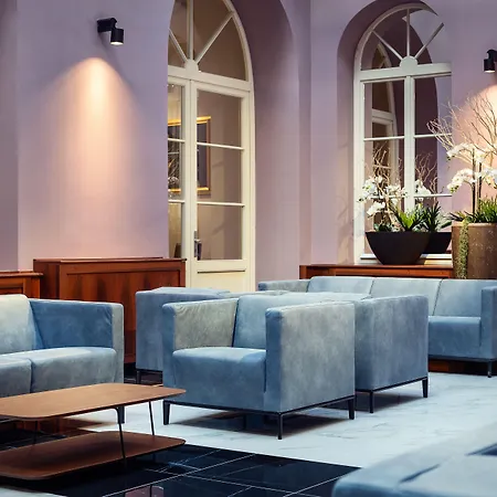 Отель Michelangelo Grand